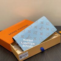 Cartera Louis Vuitton C7V8J8