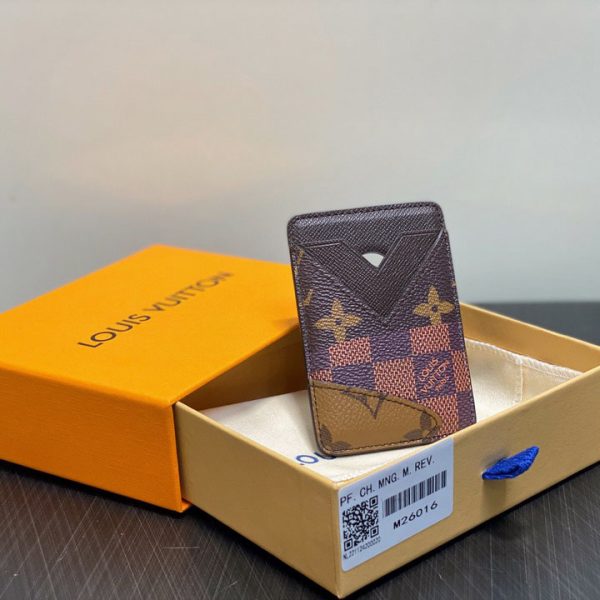 Cartera Louis Vuitton D2T9V4