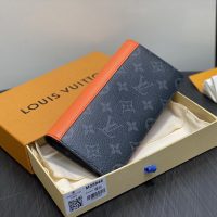 Cartera Louis Vuitton T3Y2P8