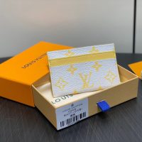 Cartera Louis Vuitton V5W8T2