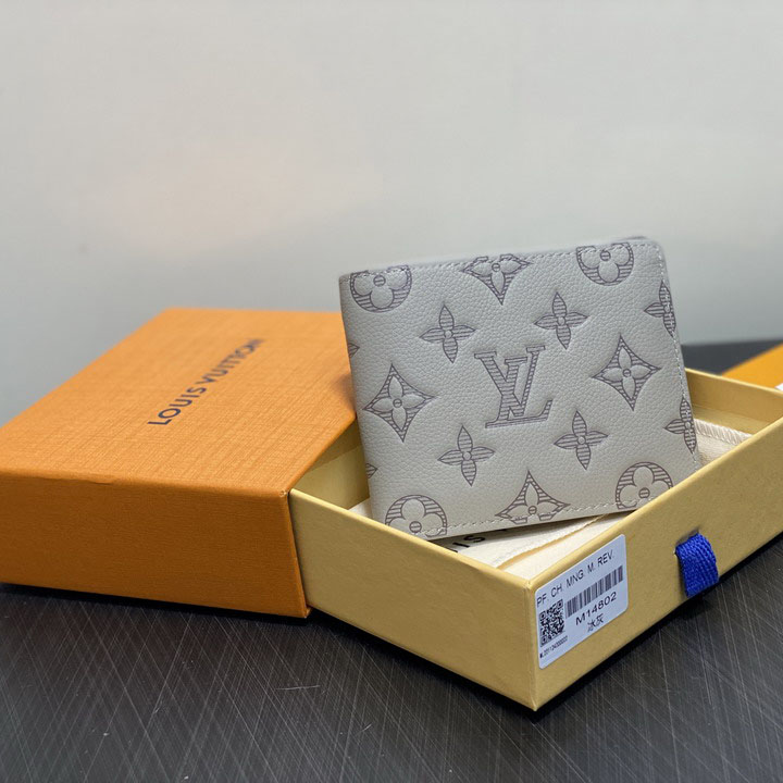 Cartera Louis Vuitton Z1M6I1