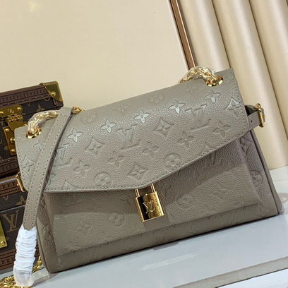 Bolso Louis Vuitton Anytime T4D7A4