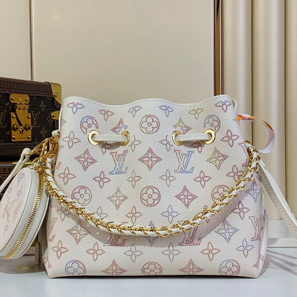 Bolso Louis Vuitton Bella M1X8V4