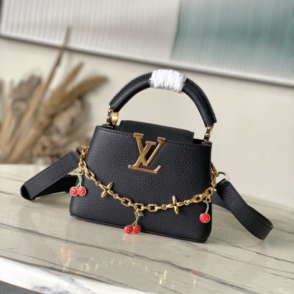Bolso Louis Vuitton Capucines 2W2U7R