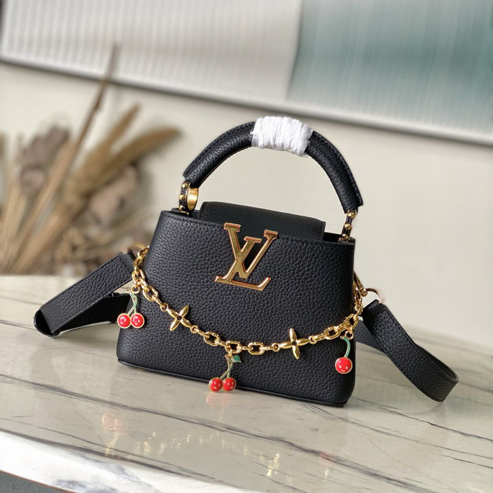 Bolso Louis Vuitton Capucines 2W2U7R