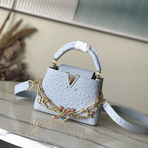 Bolso Louis Vuitton Capucines K3Z7PQ