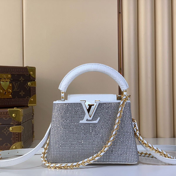 Bolso Louis Vuitton Capucines M9G2Y1