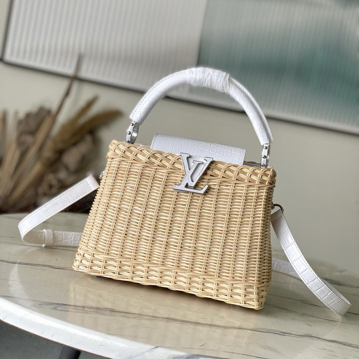 Bolso Louis Vuitton Capucines N2J9V5