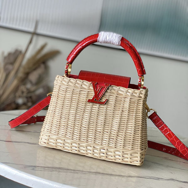 Bolso Louis Vuitton Capucines O6X2R9