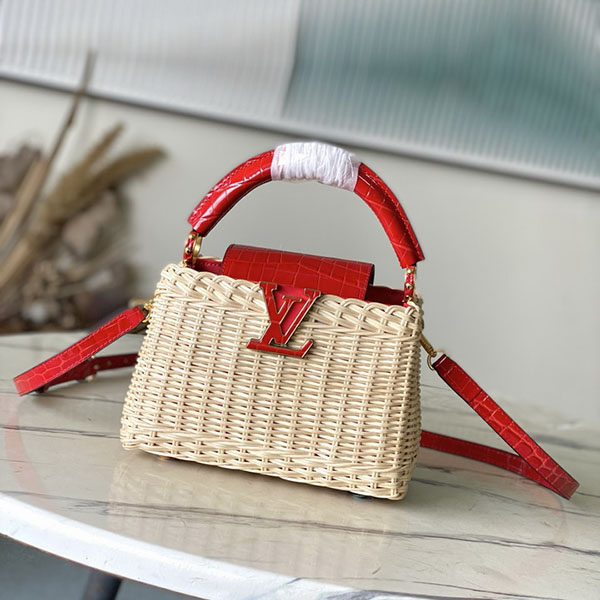 Bolso Louis Vuitton Capucines T3A7C1