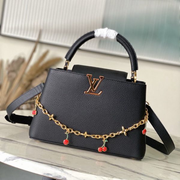 Bolso Louis Vuitton Capucines V4T9V4