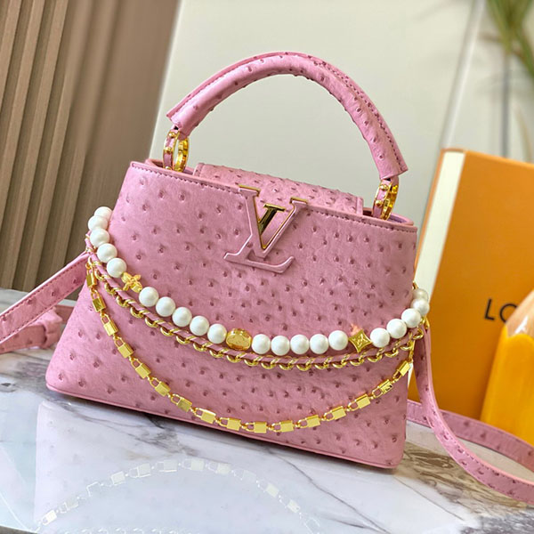Bolso Louis Vuitton Capucines Y2A2E1