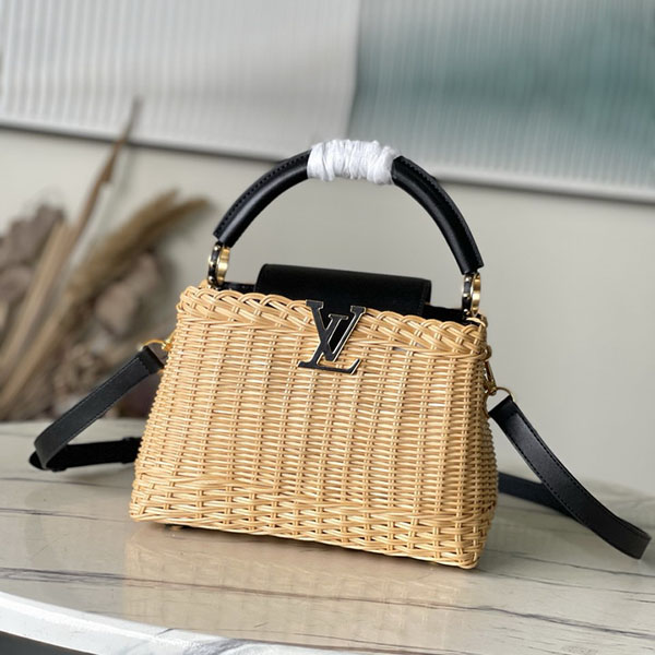 Bolso Louis Vuitton Capucines ZQ9A7M