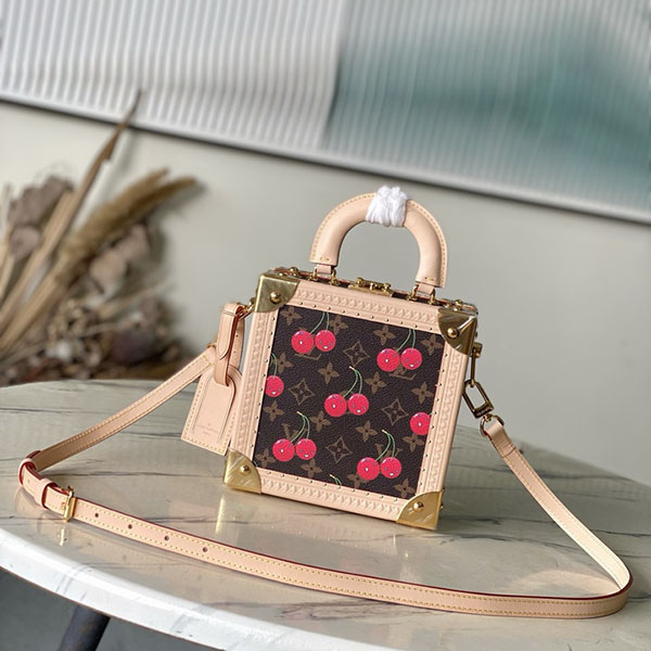 Bolso Louis Vuitton Square Trunk A7F3X5