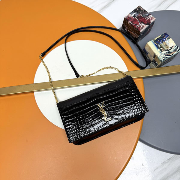 Bolso Yves Saint Laurent Holder Q7R9A5