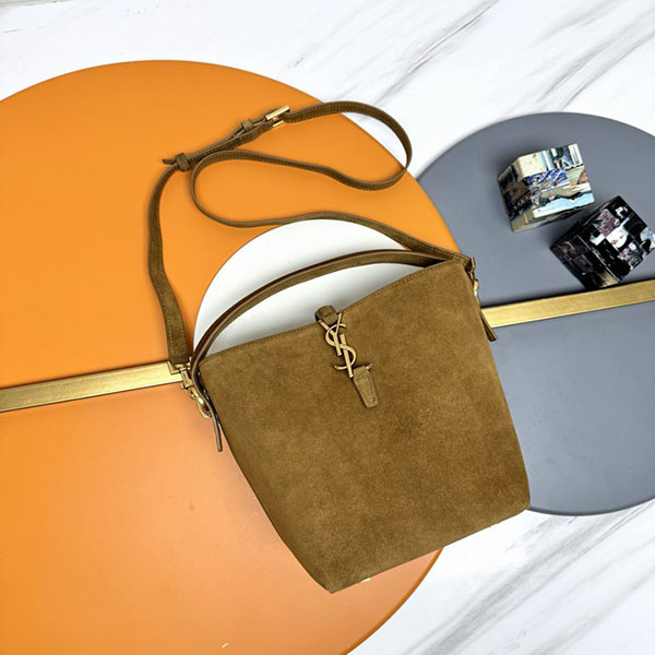 Bolso Yves Saint Laurent S4J2X6