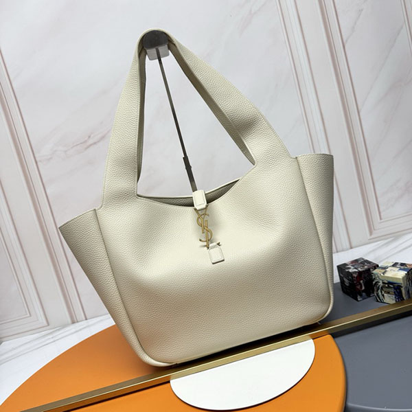 Bolso Yves Saint Laurent Z1M6I9