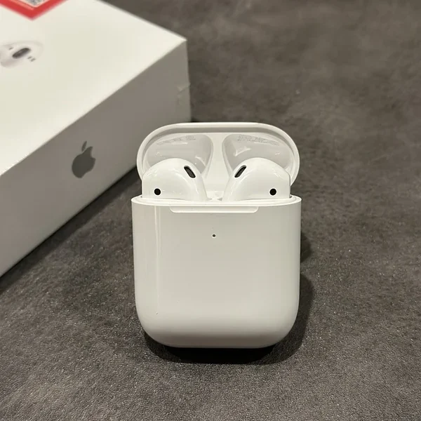 Apple AirPods 2 F4T9M8