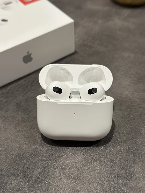 Apple AirPods 3 H8Q7P2