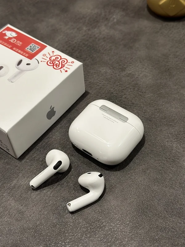 Apple AirPods 4 B4C8Z5