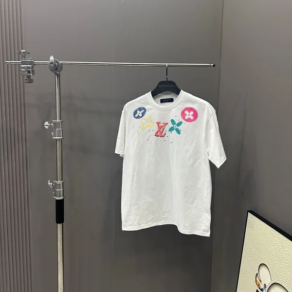 Camiseta Louis Vuitton H9A6T8 (2COLORES)